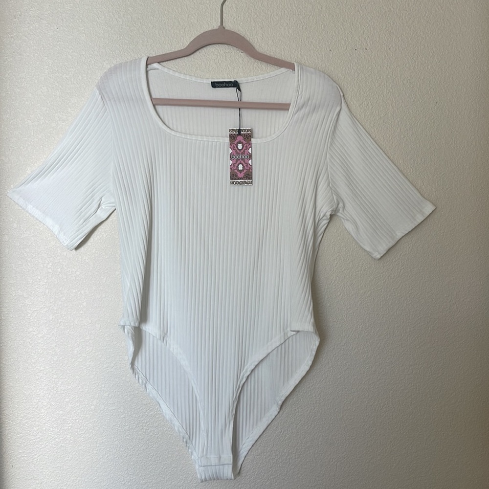 Boohoo NWT Square Neckline Ribbed White Bodysuit US Size 16